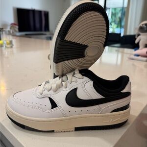 Nike Gamma Force Shoes - Men’s size 4.5 / Women’s 6 - DX9176-100